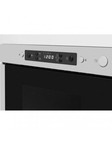 Four micro-ondes encastrable WHIRLPOOL AMW442IX