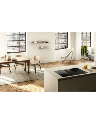 Plaque induction avec hotte intégrée ELICA NIKOLATESLA ALPHA BL/A/78