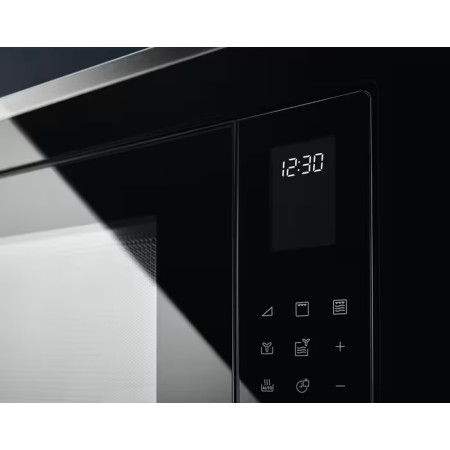 Four micro-ondes encastrable ELECTROLUX LMS4253TMX
