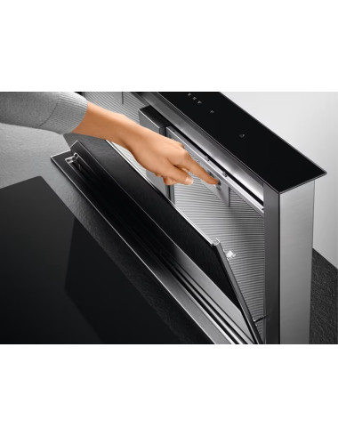 Hotte ascenseur AEG DDE5960B
