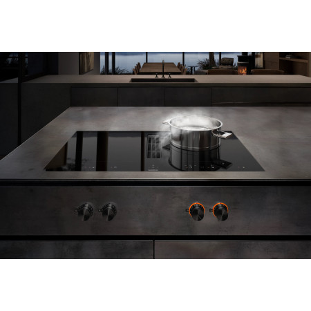 Plaque induction avec hotte intégrée GAGGENAU CV492100