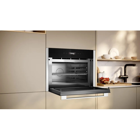 Four micro-ondes encastrable NEFF C24GR3XN1