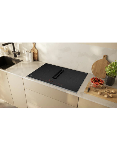 Plaque induction avec hotte intégrée NEFF V58FHQ4L0